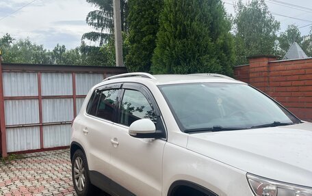 Volkswagen Tiguan I, 2008 год, 615 000 рублей, 2 фотография