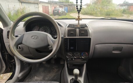 Hyundai Accent II, 2005 год, 339 000 рублей, 10 фотография