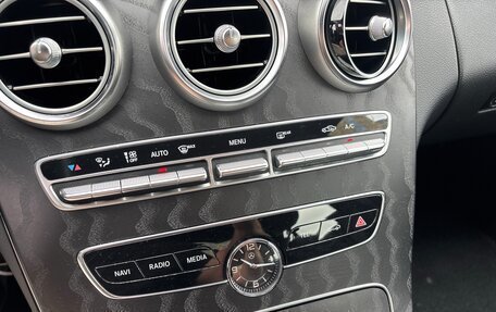 Mercedes-Benz C-Класс, 2018 год, 2 800 000 рублей, 39 фотография