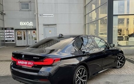 BMW 5 серия, 2021 год, 4 400 000 рублей, 3 фотография