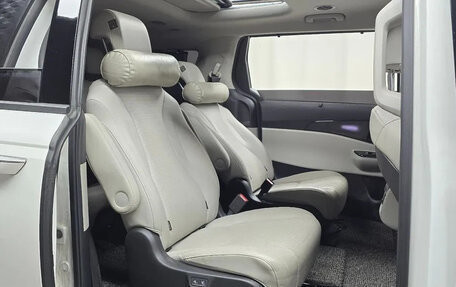 KIA Carnival, 2022 год, 3 730 000 рублей, 12 фотография