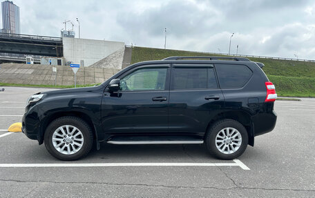 Toyota Land Cruiser Prado 150 рестайлинг 2, 2016 год, 3 300 000 рублей, 2 фотография