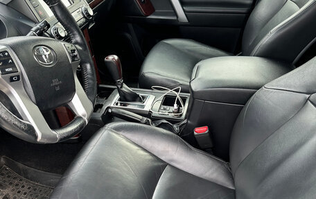 Toyota Land Cruiser Prado 150 рестайлинг 2, 2016 год, 3 300 000 рублей, 11 фотография