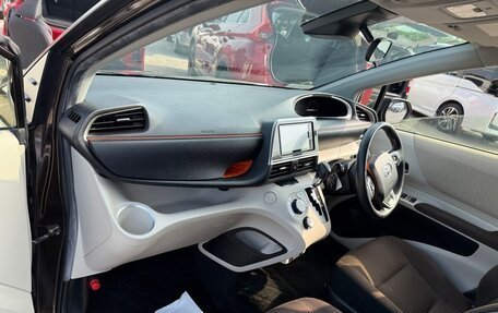 Toyota Sienta II, 2016 год, 1 070 000 рублей, 4 фотография