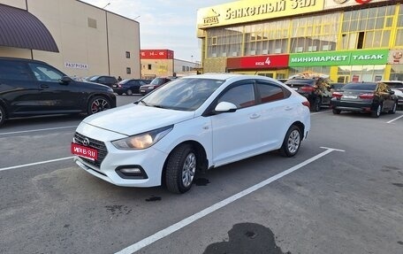 Hyundai Solaris II рестайлинг, 2019 год, 790 000 рублей, 1 фотография