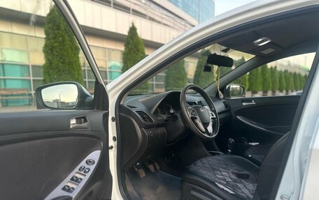 Hyundai Solaris II рестайлинг, 2016 год, 750 000 рублей, 2 фотография
