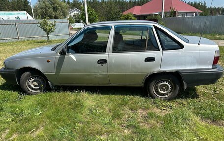 Daewoo Nexia I рестайлинг, 2001 год, 195 000 рублей, 4 фотография