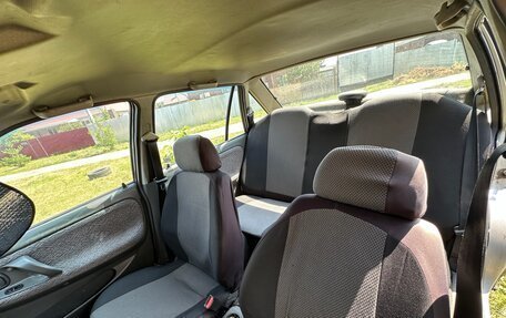 Daewoo Nexia I рестайлинг, 2001 год, 195 000 рублей, 11 фотография