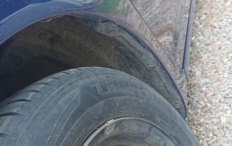Toyota FunCargo, 2001 год, 400 000 рублей, 3 фотография