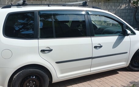 Volkswagen Touran III, 2014 год, 830 000 рублей, 5 фотография