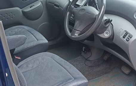 Toyota FunCargo, 2001 год, 400 000 рублей, 7 фотография
