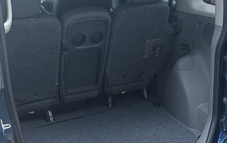 Toyota FunCargo, 2001 год, 400 000 рублей, 9 фотография