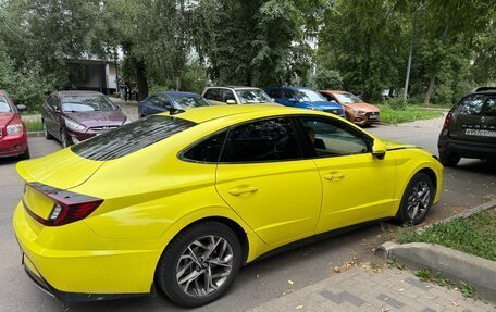 Hyundai Sonata VIII, 2021 год, 2 000 000 рублей, 3 фотография