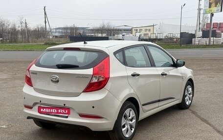 Hyundai Solaris II рестайлинг, 2014 год, 1 050 000 рублей, 3 фотография