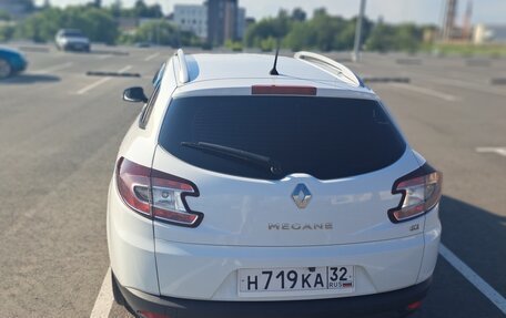 Renault Megane III, 2010 год, 730 000 рублей, 5 фотография