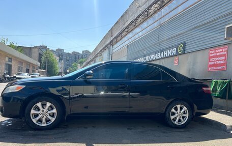 Toyota Camry, 2011 год, 1 300 000 рублей, 2 фотография
