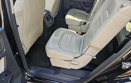 Volkswagen Teramont I, 2019 год, 3 600 000 рублей, 2 фотография