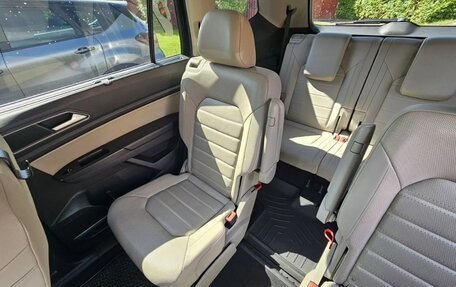 Volkswagen Teramont I, 2019 год, 3 600 000 рублей, 24 фотография