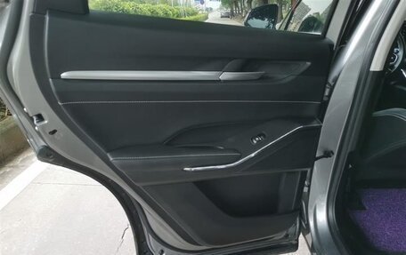 Haval H6, 2022 год, 1 530 000 рублей, 28 фотография