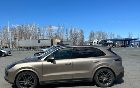 Porsche Cayenne III, 2018 год, 5 900 000 рублей, 3 фотография