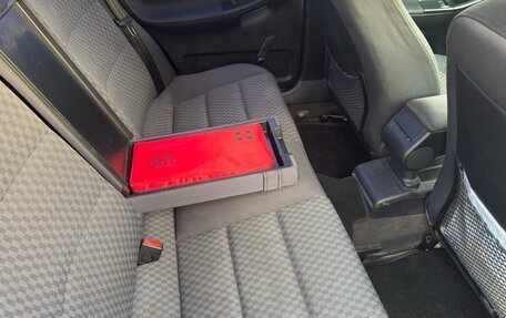 Audi A4, 1999 год, 370 000 рублей, 10 фотография