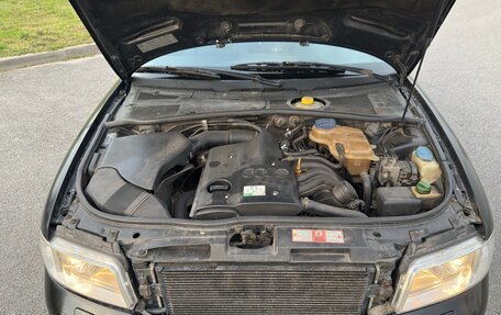 Audi A4, 1999 год, 370 000 рублей, 13 фотография