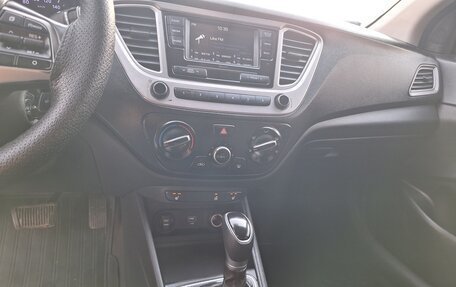 Hyundai Solaris II рестайлинг, 2019 год, 790 000 рублей, 19 фотография