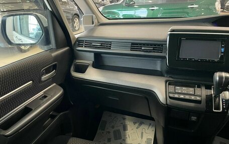 Honda Stepwgn IV, 2016 год, 1 600 000 рублей, 15 фотография