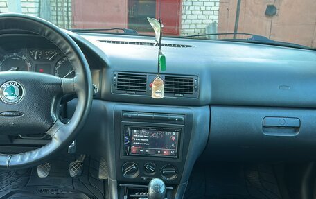 Skoda Octavia IV, 2006 год, 720 000 рублей, 2 фотография