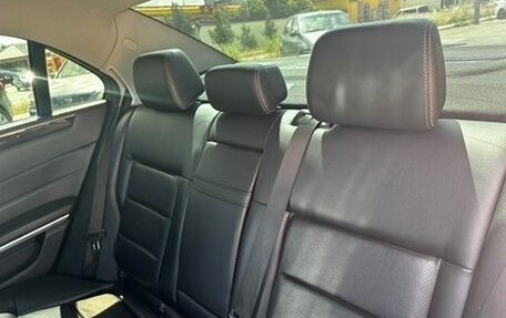 Mercedes-Benz E-Класс, 2014 год, 1 900 000 рублей, 19 фотография