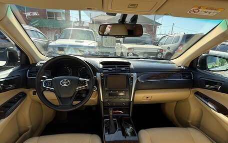 Toyota Camry, 2017 год, 2 500 000 рублей, 16 фотография