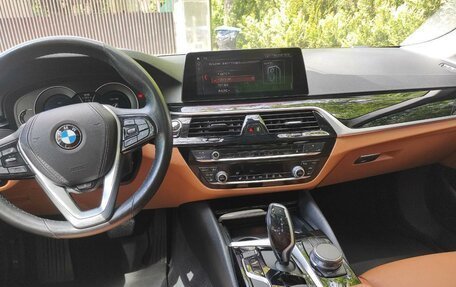 BMW 5 серия, 2019 год, 3 350 000 рублей, 16 фотография