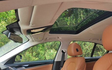BMW 5 серия, 2019 год, 3 350 000 рублей, 18 фотография