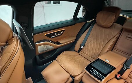 Mercedes-Benz S-Класс, 2025 год, 21 000 000 рублей, 27 фотография