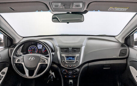 Hyundai Solaris II рестайлинг, 2015 год, 1 145 000 рублей, 14 фотография