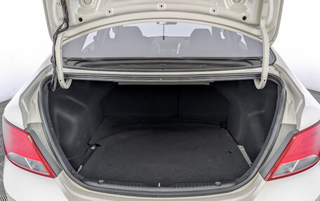 Hyundai Solaris II рестайлинг, 2015 год, 1 145 000 рублей, 10 фотография