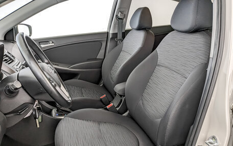 Hyundai Solaris II рестайлинг, 2015 год, 1 145 000 рублей, 20 фотография