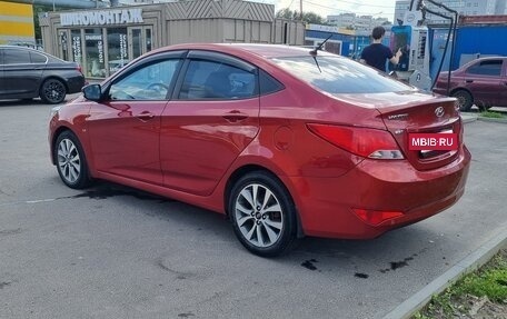 Hyundai Solaris II рестайлинг, 2015 год, 850 000 рублей, 8 фотография