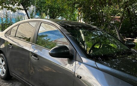 Chevrolet Cruze II, 2011 год, 820 000 рублей, 3 фотография