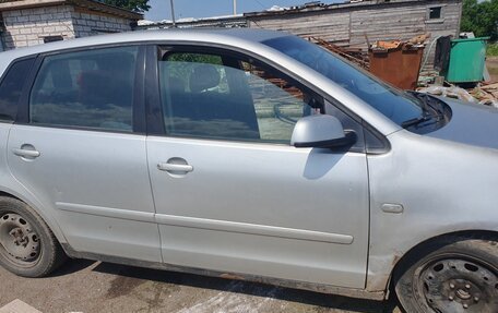 Volkswagen Polo IV рестайлинг, 2002 год, 160 000 рублей, 8 фотография
