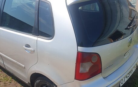 Volkswagen Polo IV рестайлинг, 2002 год, 160 000 рублей, 15 фотография