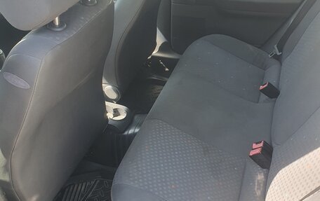 Volkswagen Polo IV рестайлинг, 2002 год, 160 000 рублей, 22 фотография