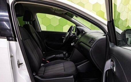 Volkswagen Polo VI (EU Market), 2018 год, 950 000 рублей, 11 фотография