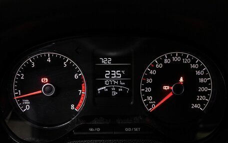 Volkswagen Polo VI (EU Market), 2018 год, 950 000 рублей, 17 фотография