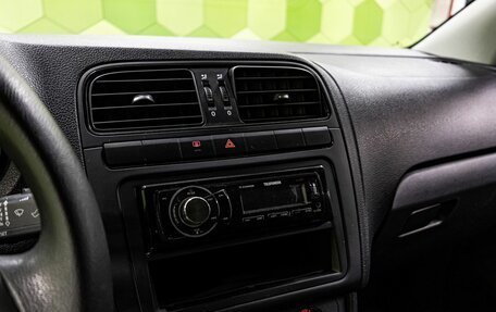 Volkswagen Polo VI (EU Market), 2018 год, 950 000 рублей, 18 фотография