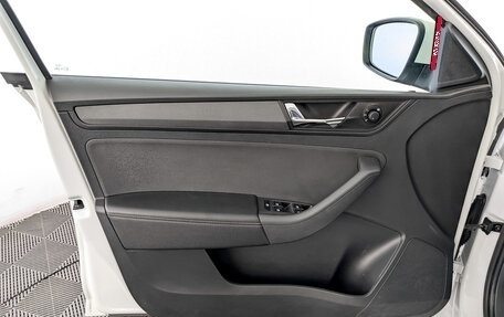 Skoda Rapid II, 2020 год, 1 250 000 рублей, 19 фотография