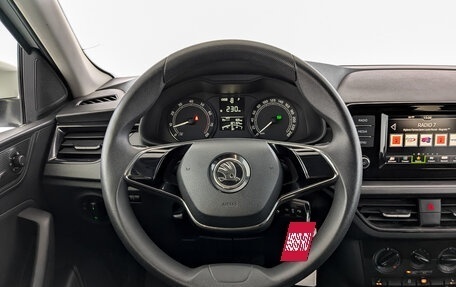 Skoda Rapid II, 2020 год, 1 250 000 рублей, 21 фотография