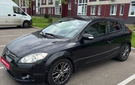 KIA cee'd I рестайлинг, 2010 год, 870 000 рублей, 1 фотография
