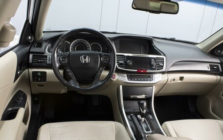 Honda Accord IX рестайлинг, 2013 год, 1 435 000 рублей, 6 фотография