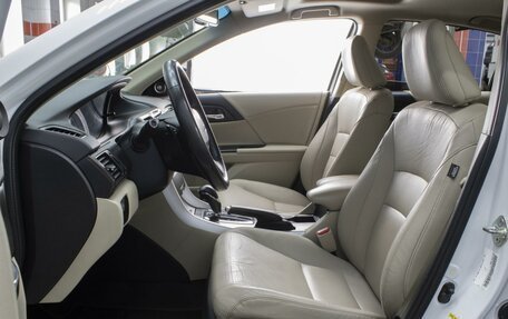 Honda Accord IX рестайлинг, 2013 год, 1 435 000 рублей, 10 фотография